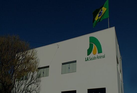 JA Saúde Animal dá guinada nos negócios com nova sociedade