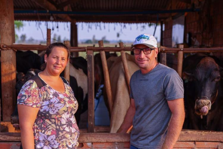 Casal de Itaquiraí amplia produção leiteira e realiza sonhos com apoio do Senar/MS