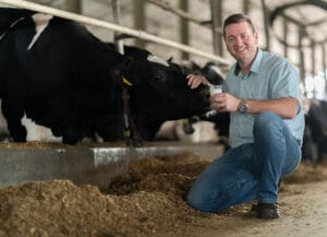COW06352