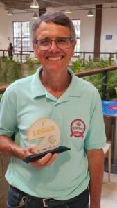 Aurelio Batalha Laticinio Cristo Rei Balde Branco